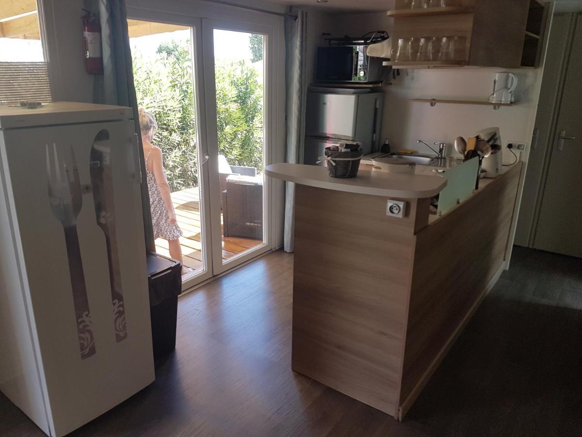Frejus Tout Confort, Climatisation,Linge De Lit Et De Toilette, Coffre Fort, Ventilations Au Plafond Chambres Et Wifi Possible Exteriör bild