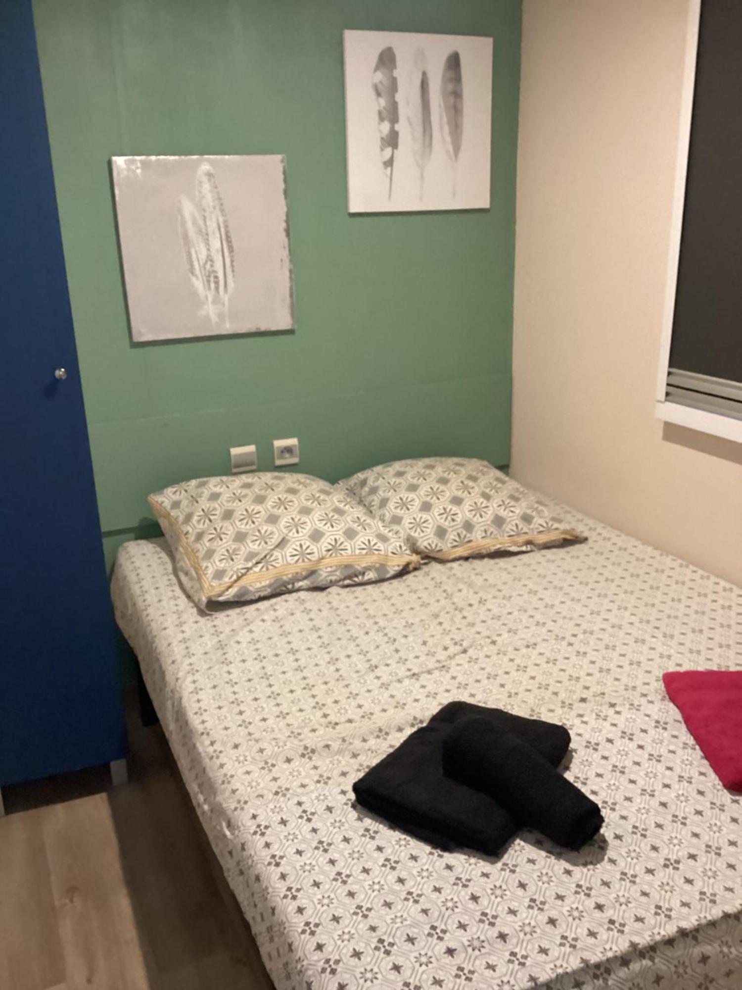 Frejus Tout Confort, Climatisation,Linge De Lit Et De Toilette, Coffre Fort, Ventilations Au Plafond Chambres Et Wifi Possible Exteriör bild