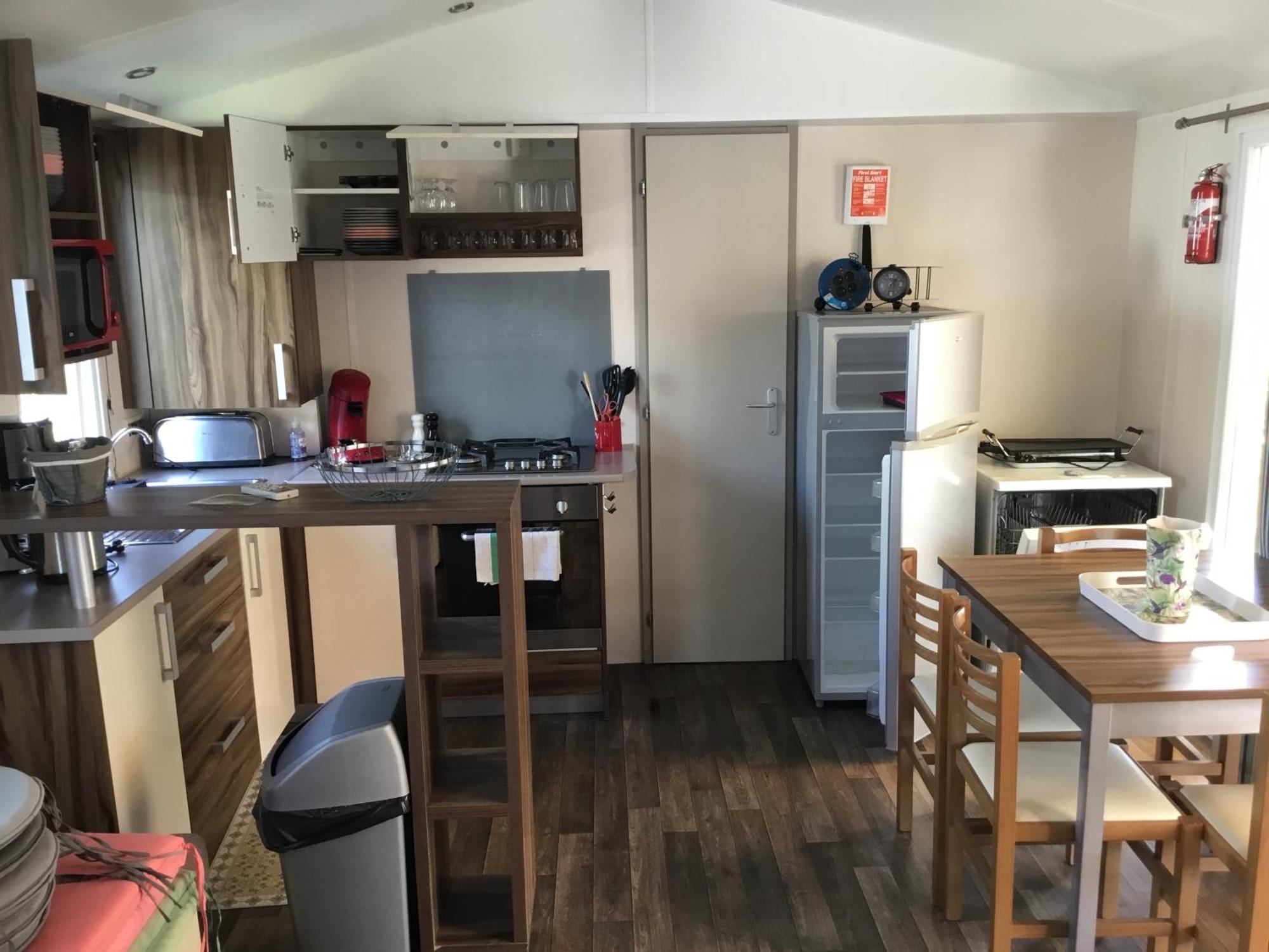 Frejus Tout Confort, Climatisation,Linge De Lit Et De Toilette, Coffre Fort, Ventilations Au Plafond Chambres Et Wifi Possible Exteriör bild
